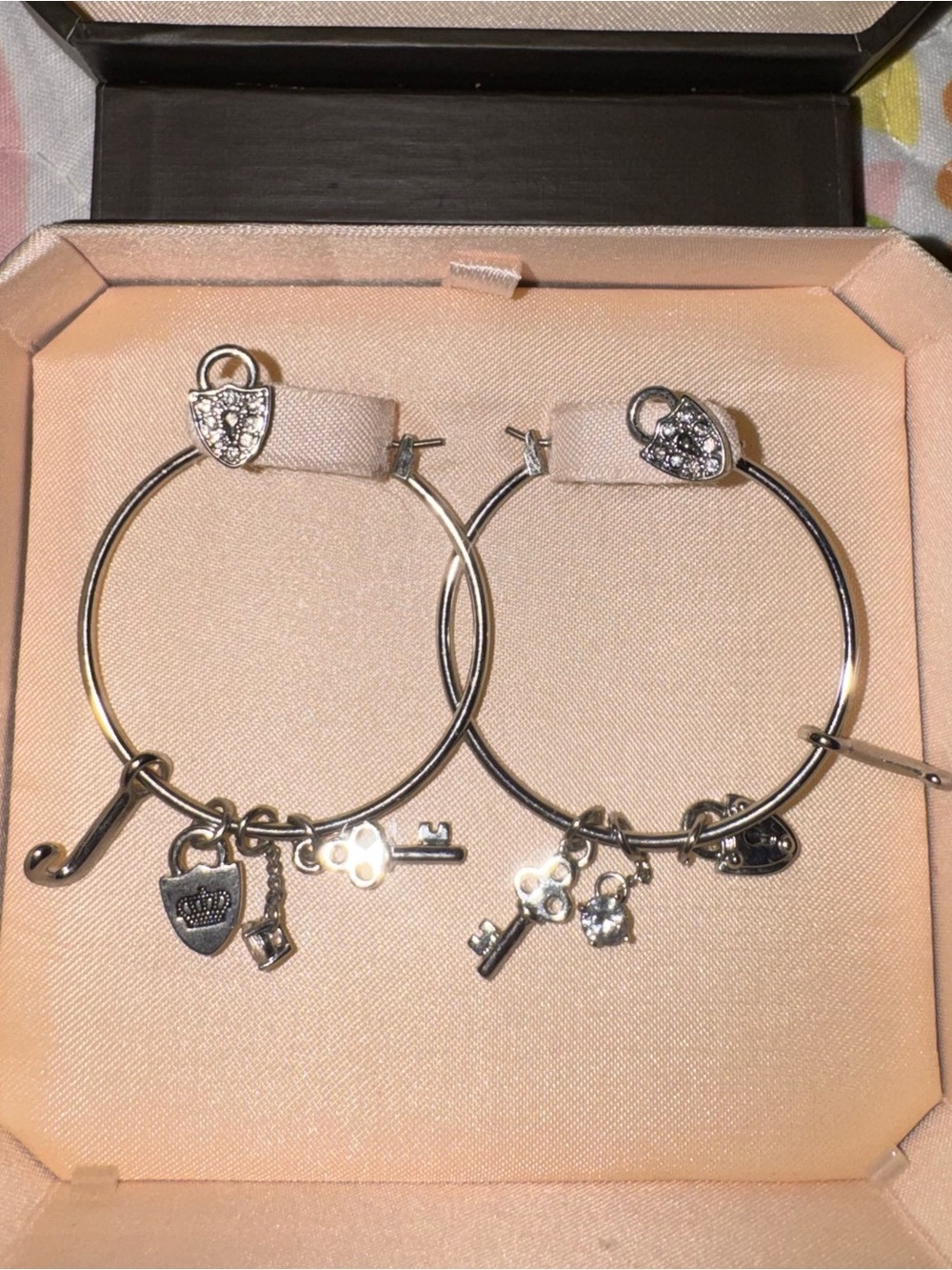 New juicy couture silver hoop and post earring set y2k vintage - Picture 2 of 3